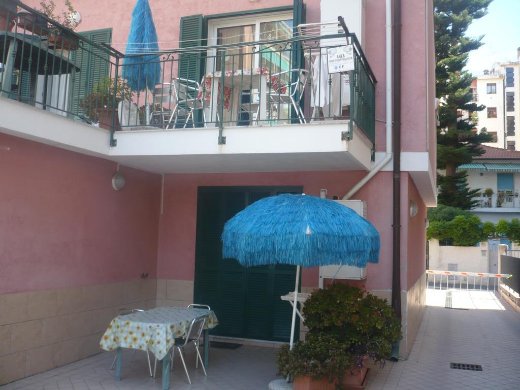 Villamareblu Ventimiglia Exterior foto